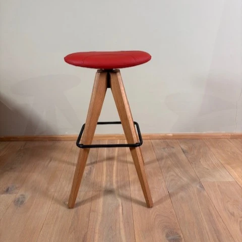 afbeelding van Leren barkruk Spot laag, Toledo Siegelstein (rood) - Outlet